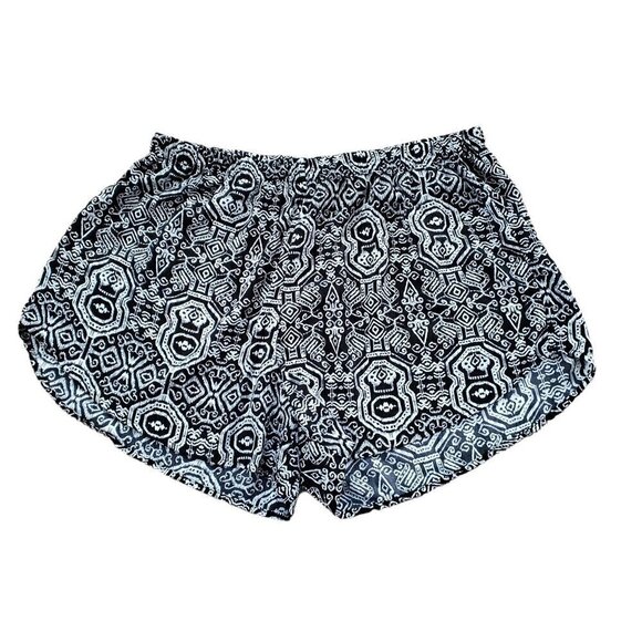 BLACK/WHITE SHORTS SIZE 3X - Picture 2 of 6